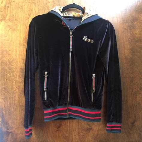 gucci セーター|Gucci velour sweatsuit.